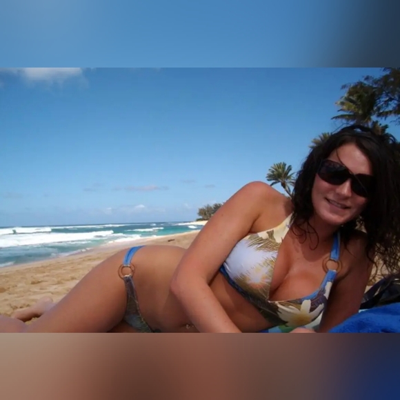 👑Meet your Posh Ambassador Heather Elise👑 - Picture 10 of 16